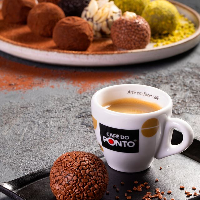Brigadeiros e sobremesas